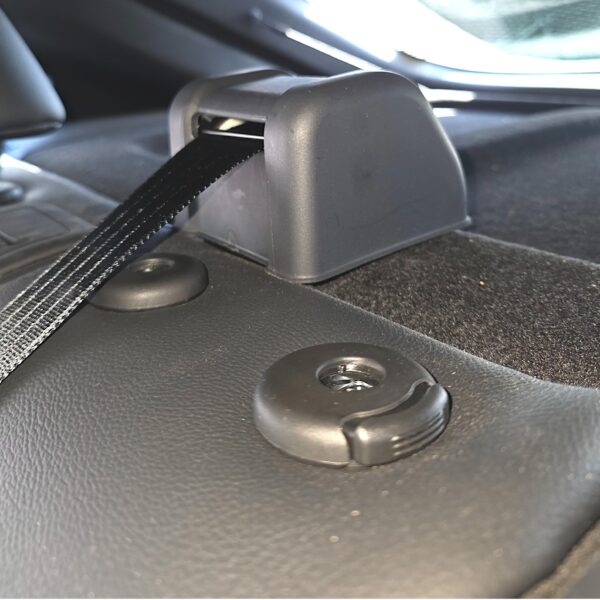 On-Parcel Shelf Seatbelts - Image 3