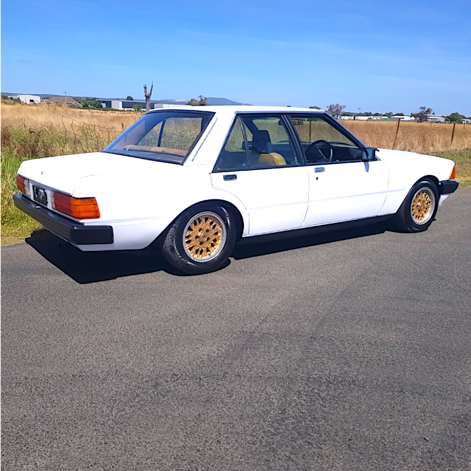 XD, XE, XF Ford Falcon Front Seatbelt Set